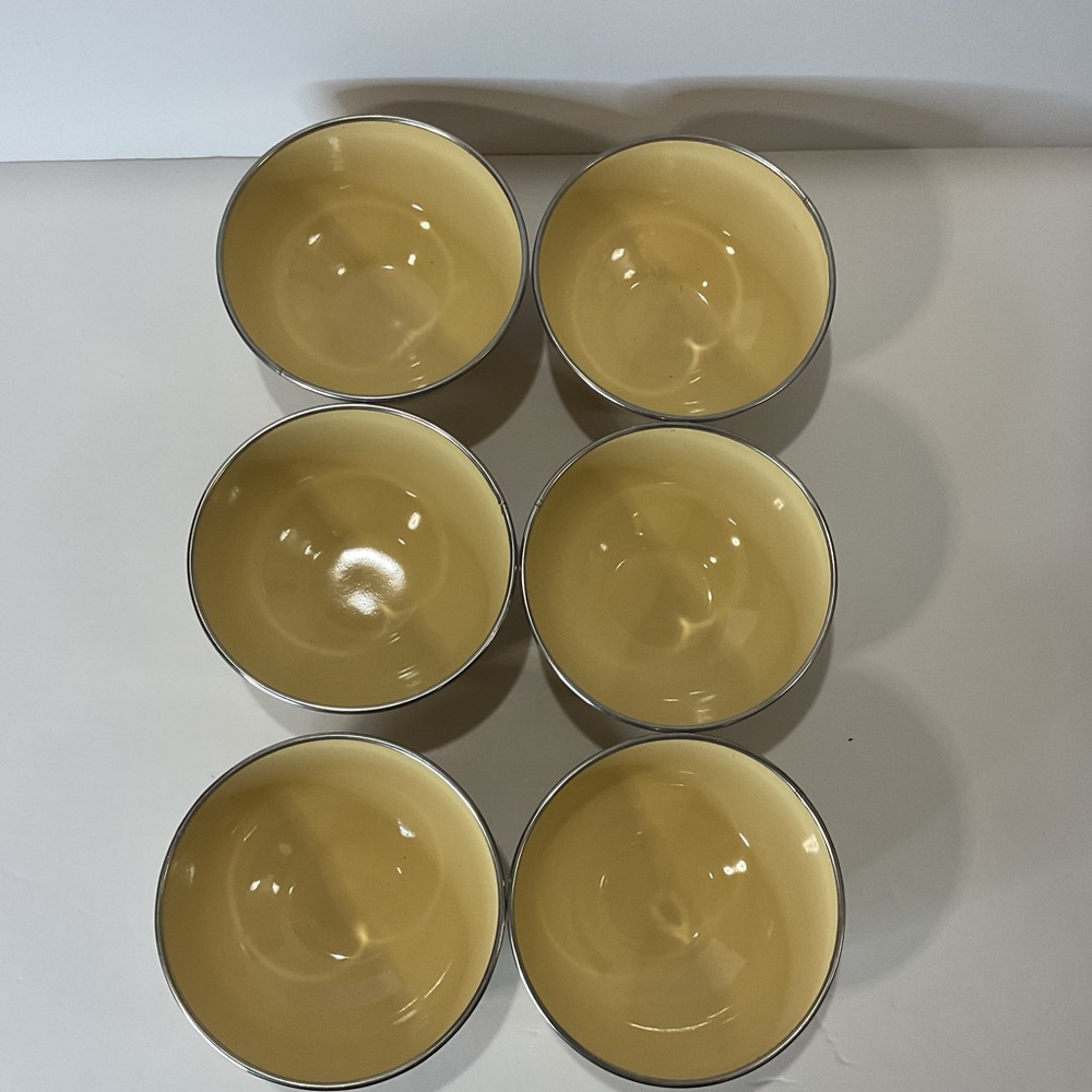 Vintage Kitchenmate MCM cream & orange floral enamel dessert bowls 4.5” - Picture 5 of 15